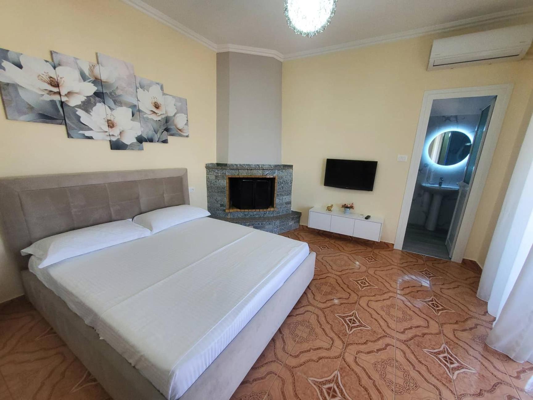 Guest House Sandri Sarandë 外观 照片