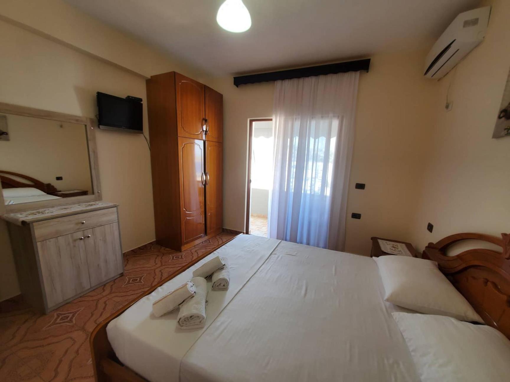 Guest House Sandri Sarandë 外观 照片