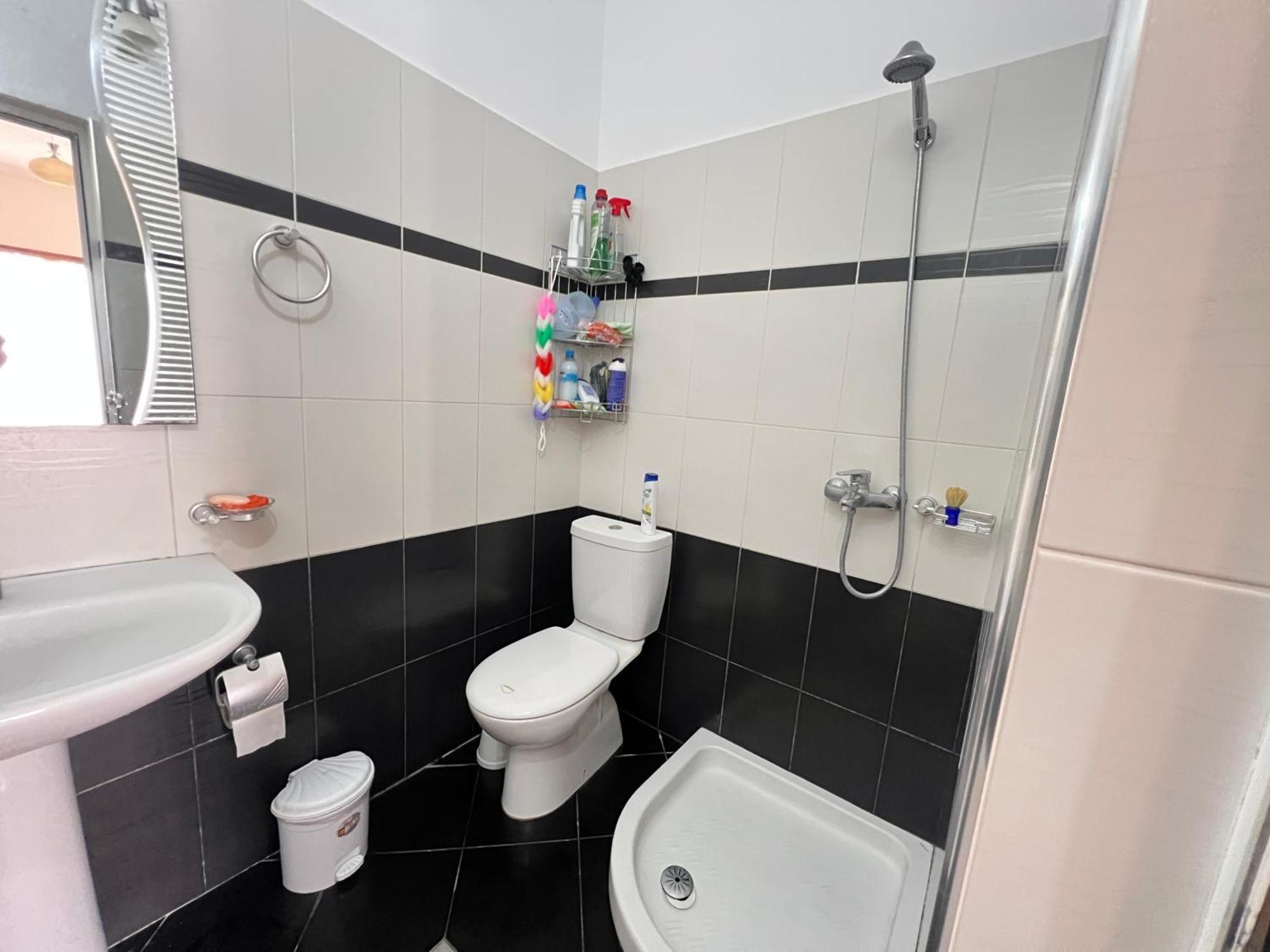 Guest House Sandri Sarandë 外观 照片